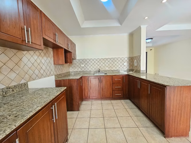 Casa de 3 habitaciones en Pozos de Santa Ana con terraza - Imagen 11