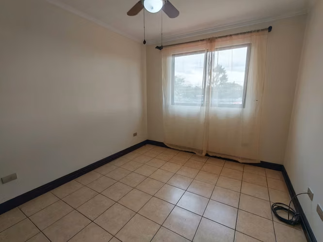 Casa de 3 habitaciones en Pozos de Santa Ana con terraza