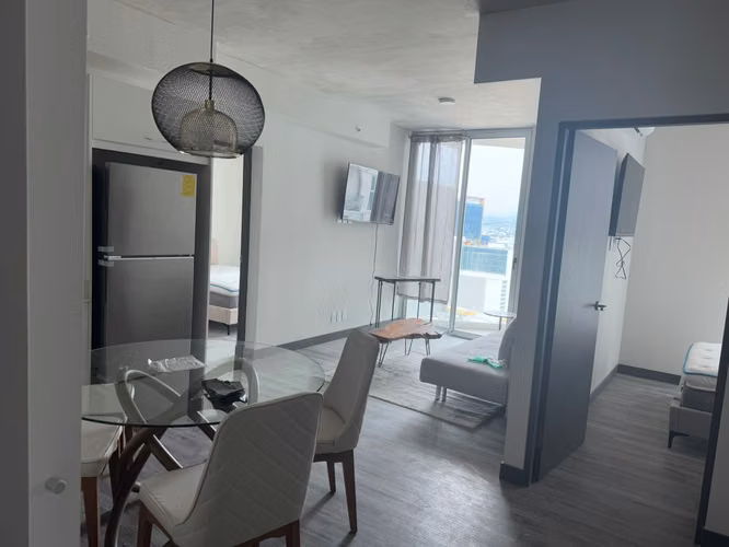 Secrt Sabana – Piso 22 (2 Hab / 2 Baños) - 64 m2 - Imagen 3