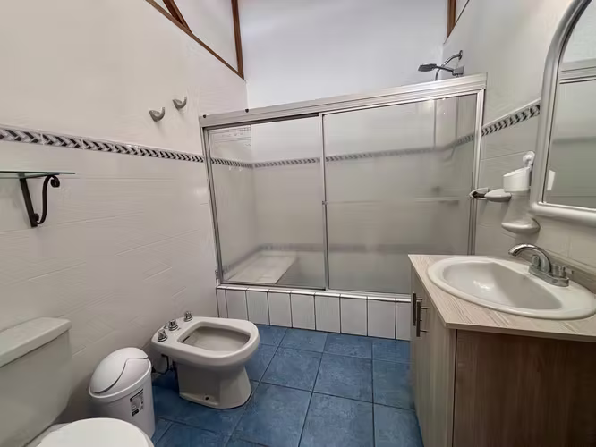Apartamento amueblado en propiedad privada en Residencial, cerca de Saretto - Imagen 13
