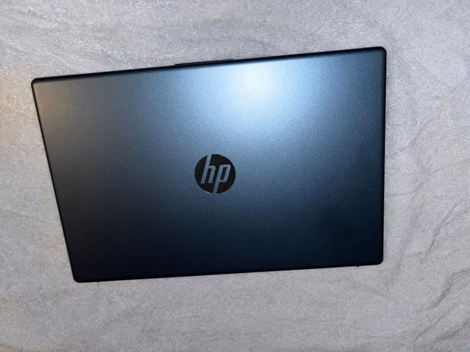 Computadora lapto hp laptop 15-fd0xxx