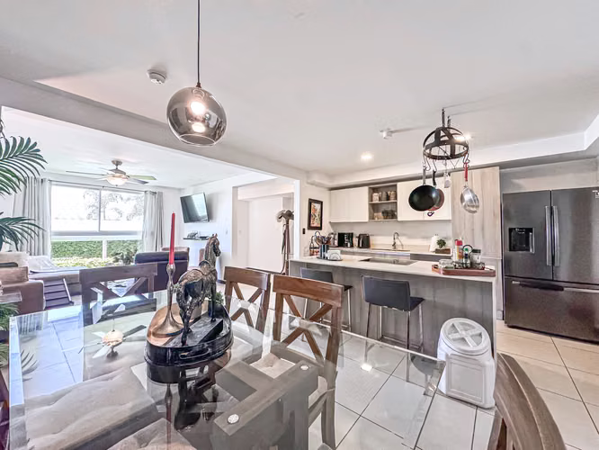 Condo-apartment Prive Palms-patio-walkable to stores- Escazu - Imagen 6