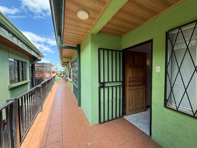 Venta de apartamento en 2da Planta en la Florida de Tibás - Imagen 6