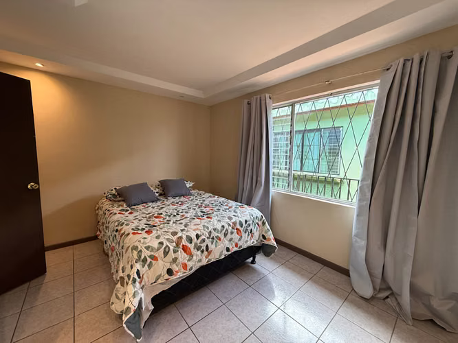 Venta de apartamento en 2da Planta en la Florida de Tibás - Imagen 13