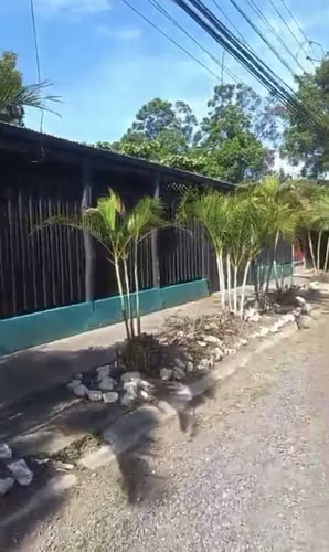 Belén, Carrillo. Casa con amplio terreno