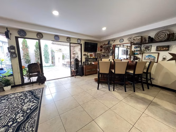 Casa Independiente en Venta en Santa Ana Centro | 4 Habitaciones | 280 m² - Imagen 8