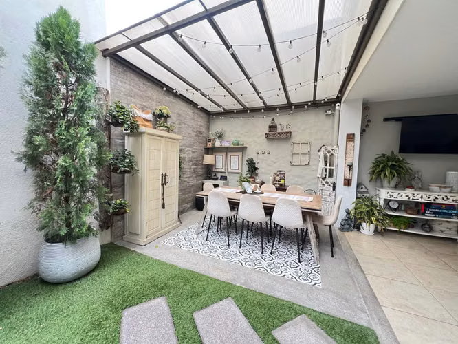 Casa Independiente en Venta en Santa Ana Centro | 4 Habitaciones | 280 m² - Imagen 4