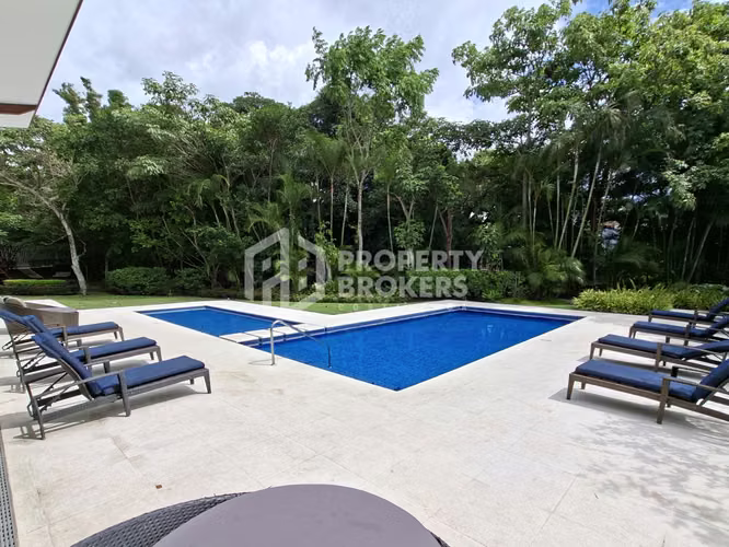 Alquiler de apartamento en Distrito Cuatro | Amoblado full | $1900 - Imagen 14