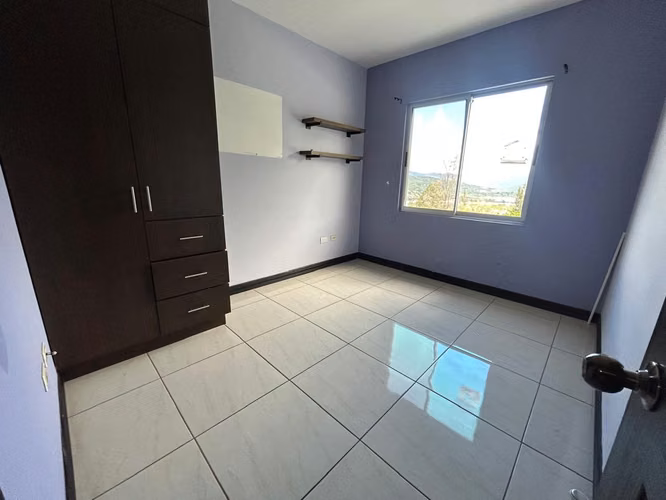 Casa en Alquiler de 3 Habitaciones en Residencial Privado - Imagen 16