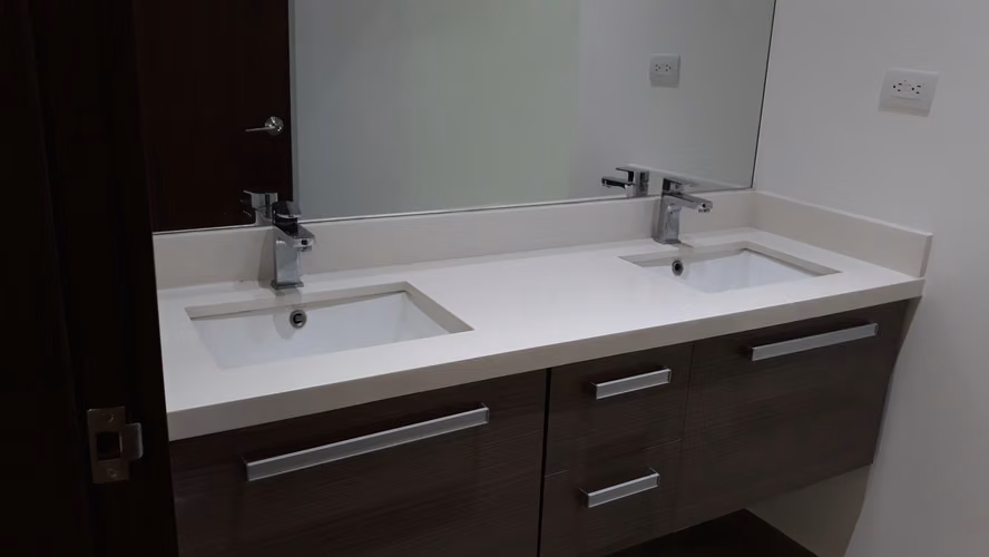 Casa Moderna 1 Planta en Condo Exclusivo | 3H + Oficina | Patio | Piscina | Seg 24/7 | Santa Ana - Imagen 9