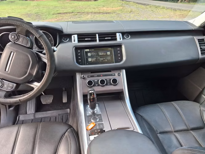 RANGE ROVER SPORT HSE - Imagen 4