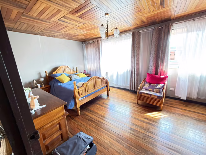 DOS CASAS INDEPENDIENTES EN VENTA EN BARRIO CÓRDOBA, ZAPOTE. - Imagen 2