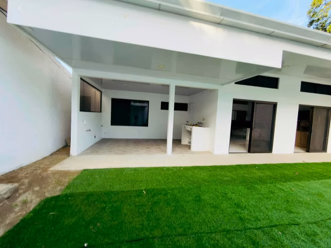RESIDENCIA EN ALQUILER EN BARRIO LA VICTORIA, LIBERIA