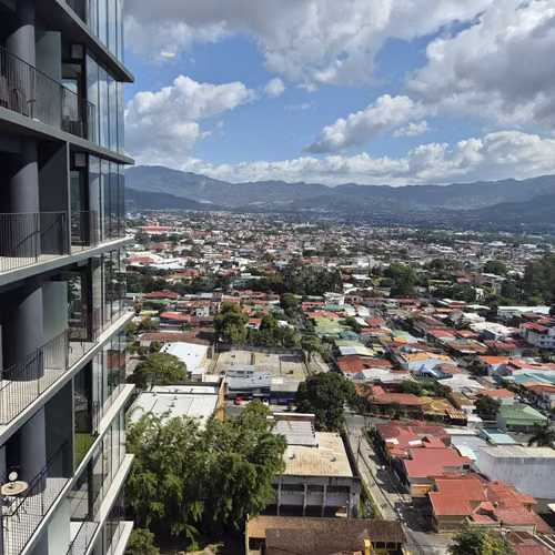 Apartamento en Alquiler en Guayabos de Curridabat - Imagen 14