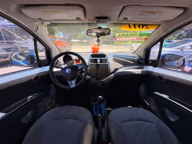 HYUNDAI TUCSON GL-2014-AUTO-SHIFT TRONIC-4X4-8.475.000 - Imagen 6