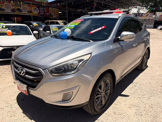 HYUNDAI TUCSON GL-2014-AUTO-SHIFT TRONIC-4X4-8.475.000
