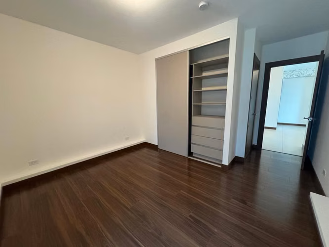 Apartamento en alquiler en torre exclusiva en Escazú - Imagen 13