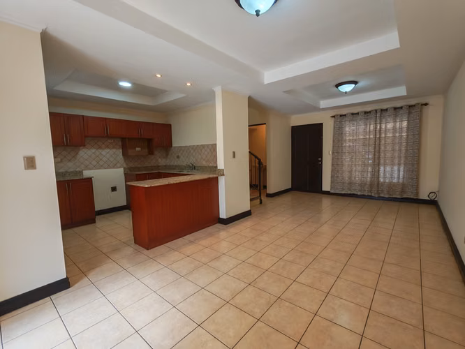 Alquiler de condominio en Pozos!! - Imagen 3