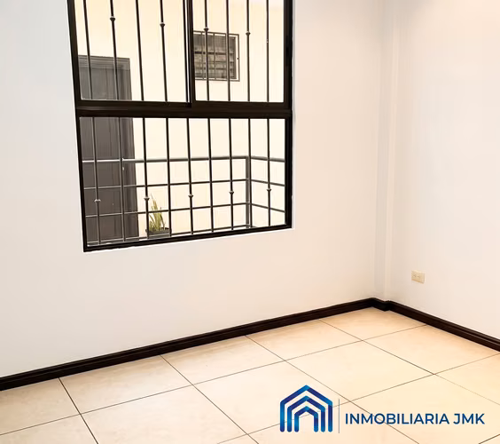 APARTAMENTO DE OPORTUNIDAD EN ROHRMOSER - Imagen 2