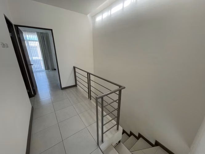 Casa en alquiler en condominio. San Pablo de Heredia. Amenidades y Seguridad.