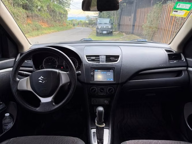 Suzuki swift dzire - Imagen 3