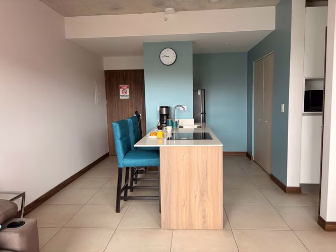 ¡Alquiler de Apartamento de 1 cuarto en La Uruca - Listo para mudarse! - Condominio Vurá - Imagen 3