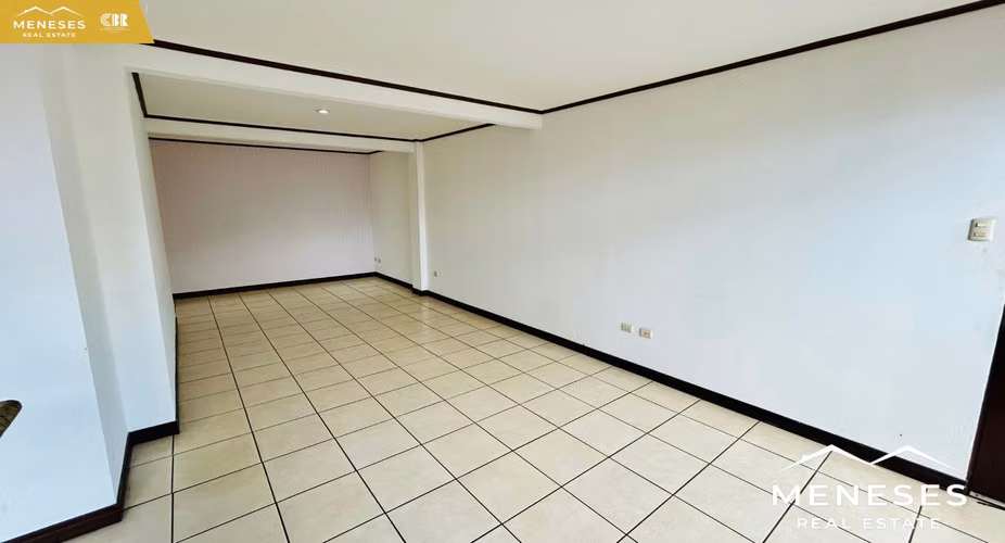 ¡Oportunidad Única en La Uruca! Venta Apartamento en Primer Piso – La Uruca. - Imagen 4