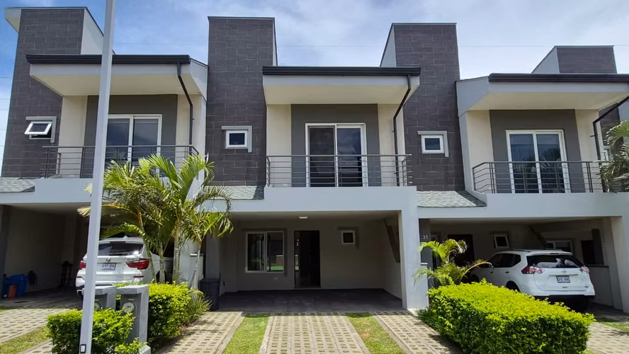 Casa en Alquiler Condominio en Guachipelín, Escazú