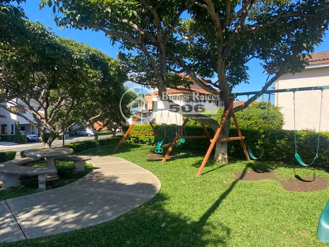 Hermosa casa moderna condominio La Ladera Barreal de Heredia - Imagen 8