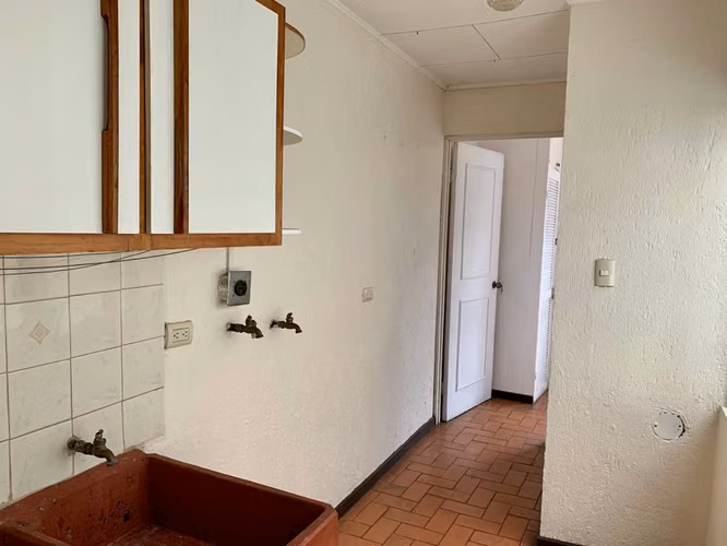 SE ALQUILA APARTAMENTO DE DOS HABITACIONES - EL PRADO - CURRIDABAT - Imagen 3