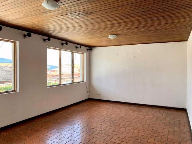 SE ALQUILA APARTAMENTO DE DOS HABITACIONES - EL PRADO - CURRIDABAT