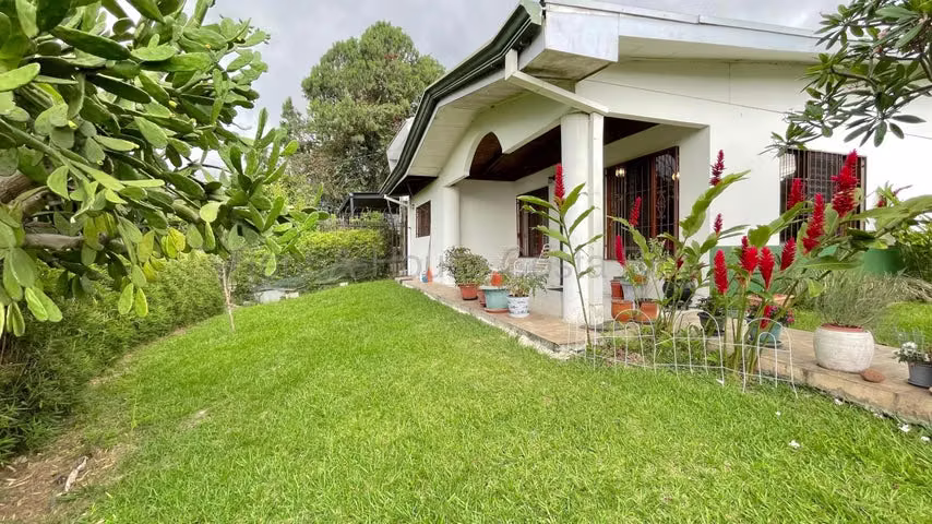 Venta de casa en San Rafael Escazú - Imagen 2