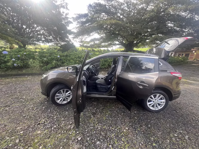 NISSAN QASHQAI  ,UNICO dueño desde agencia, listo para traspaso1 - Imagen 10