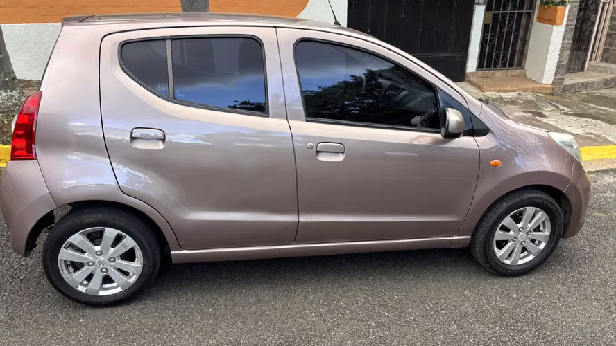SUZUKI CELERIO 2011 - Imagen 5