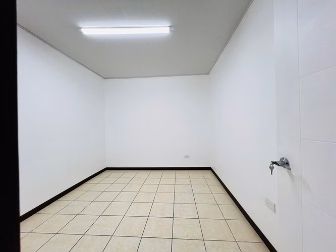 ALQUILER OFICINAS CONSULTORIOS CARTAGO