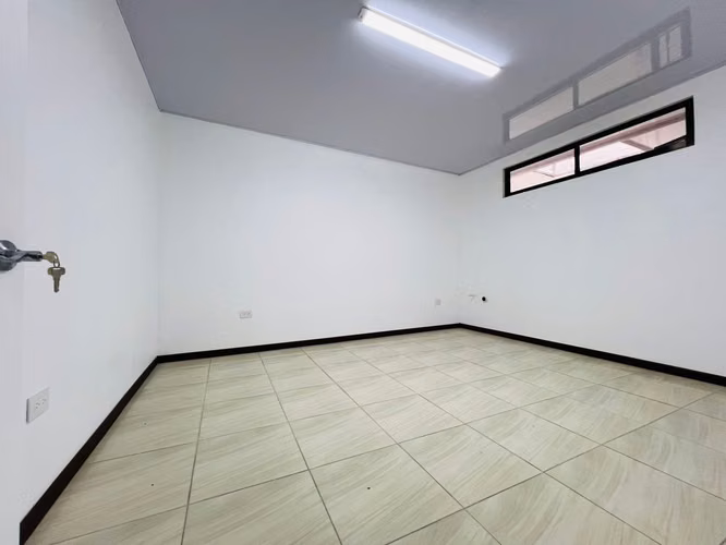 ALQUILER OFICINAS CONSULTORIOS CARTAGO