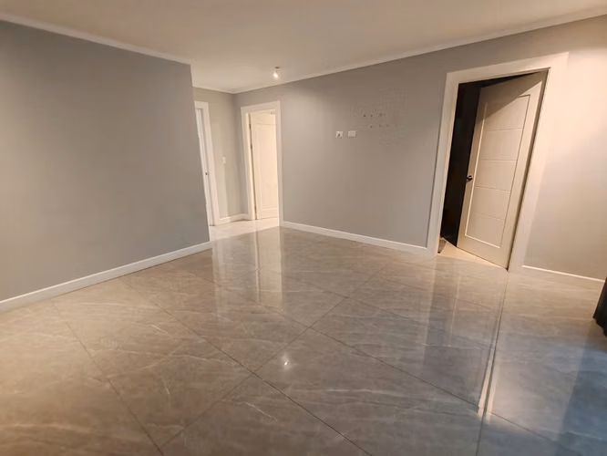 Espectacular Casa de Una Planta con Amplio Terreno en Residencial de San Rafael de Heredia
