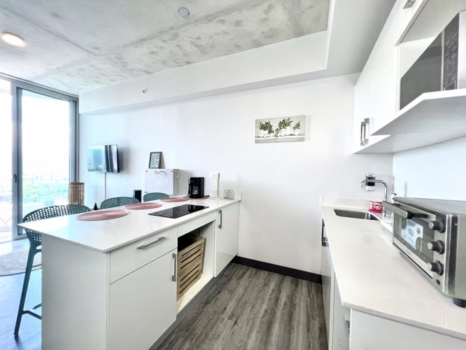 Alquiler de apartamento en Secrt Sabana (Mata Redonda). 1 Habitación. Amueblado. - Imagen 5