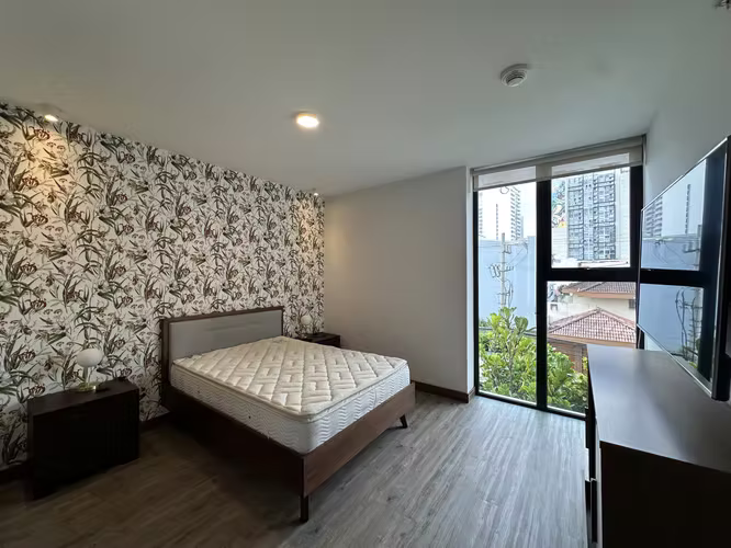 TriBca Nunciatura | Amueblado | 100 m² | Frente al parque - Imagen 7