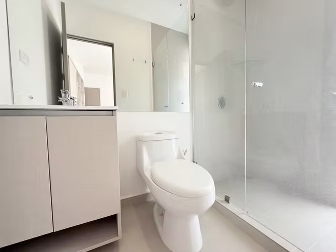 Alquiler de hermosa casa de 2 habitaciones con baño privado - Imagen 14