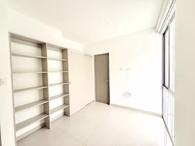 Alquiler de hermosa casa de 2 habitaciones con baño privado - Imagen 11
