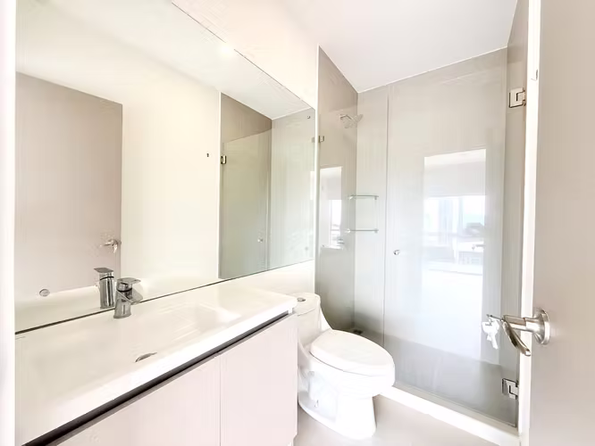 Alquiler de hermosa casa de 2 habitaciones con baño privado - Imagen 9
