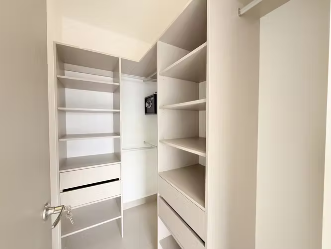 Alquiler de hermosa casa de 2 habitaciones con baño privado - Imagen 8