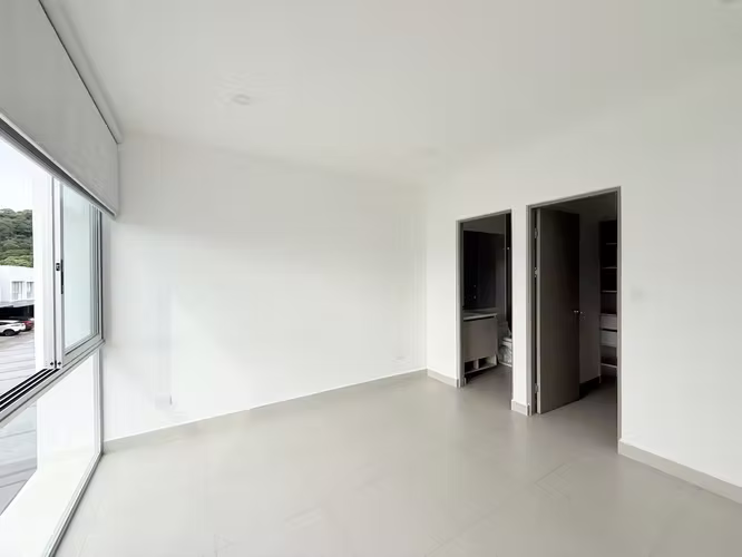 Alquiler de hermosa casa de 2 habitaciones con baño privado - Imagen 10