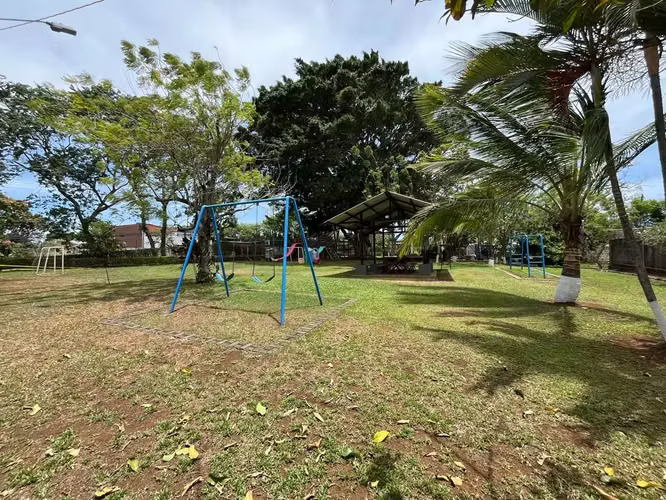 Lote amplio y plano en condominio privado - Río Segundo, Alajuela - Imagen 4
