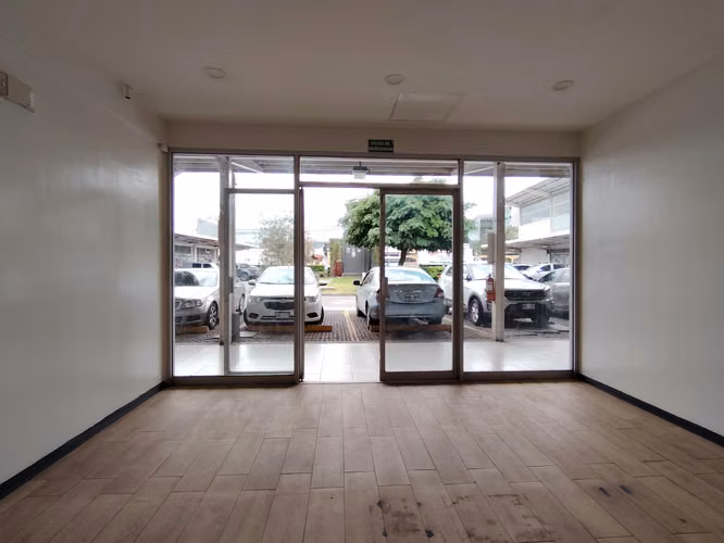 Heredia Local Comercial- punto de venta - Imagen 7