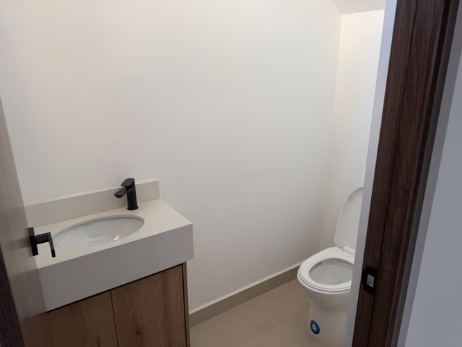 Casa en alquiler en Condominio NAIA, Guachipelín de Escazú - Imagen 5
