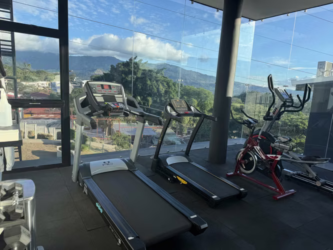 Casa en alquiler en Condominio NAIA, Guachipelín de Escazú - Imagen 14