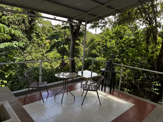 NICE FURNISHED APARTMENT