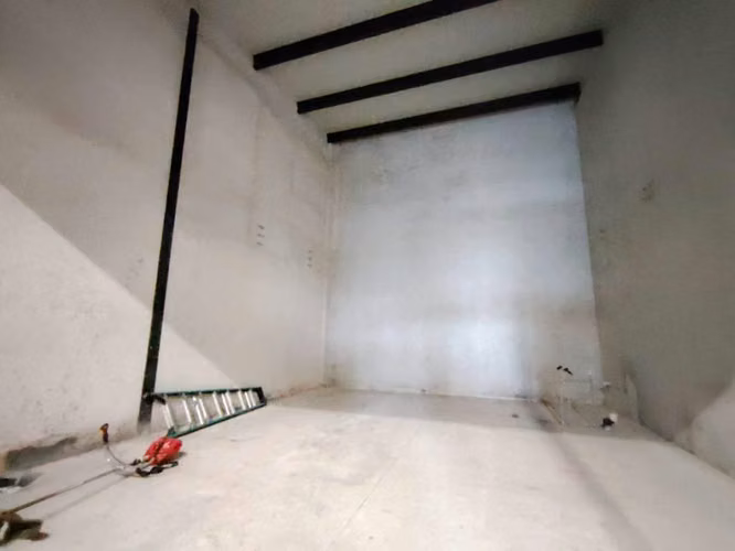 Local Comercial- Alajuela- fte calle 68m2 - Imagen 2